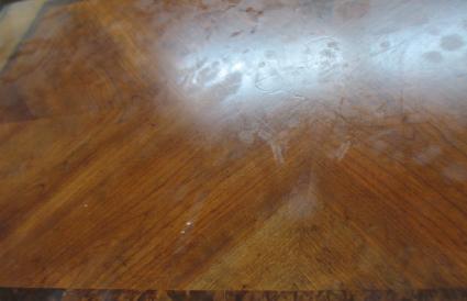 Table Leaf With Plasticizer Damage